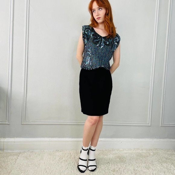 Vintage 80s Sequined Iridescent Top - Picture 2 of 4